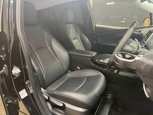 プリウスS “ツーリングセレクション” 内装他