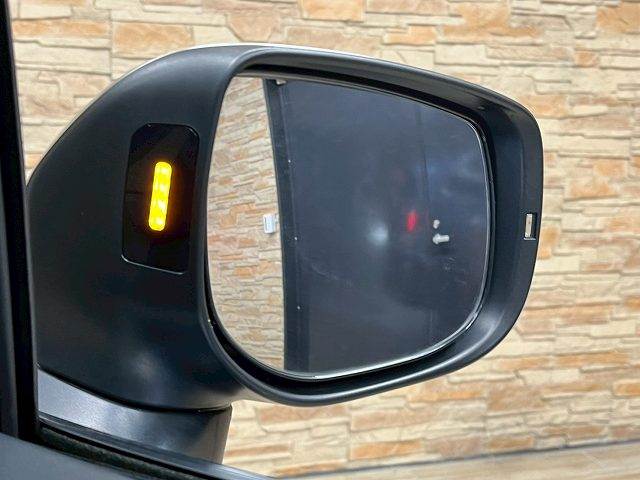 スバル フォレスターの画像12