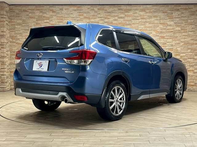 スバル フォレスターの画像16