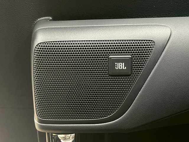 トヨタ ヴェルファイアハイブリッドの画像11