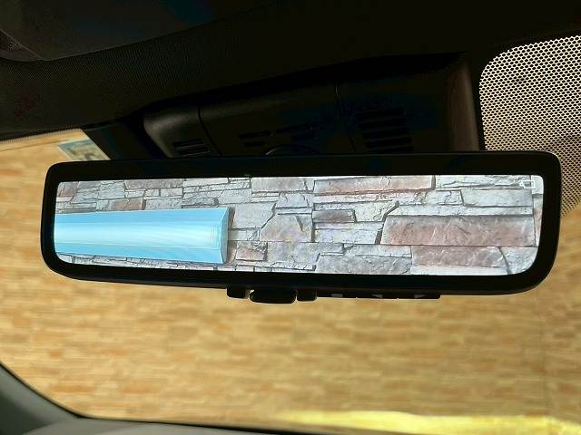 トヨタ クラウンクロスオーバーの画像12