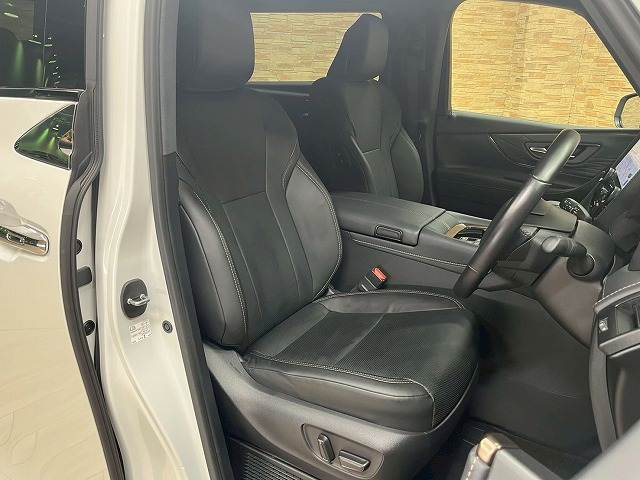 アルファードハイブリッドZ 内装他