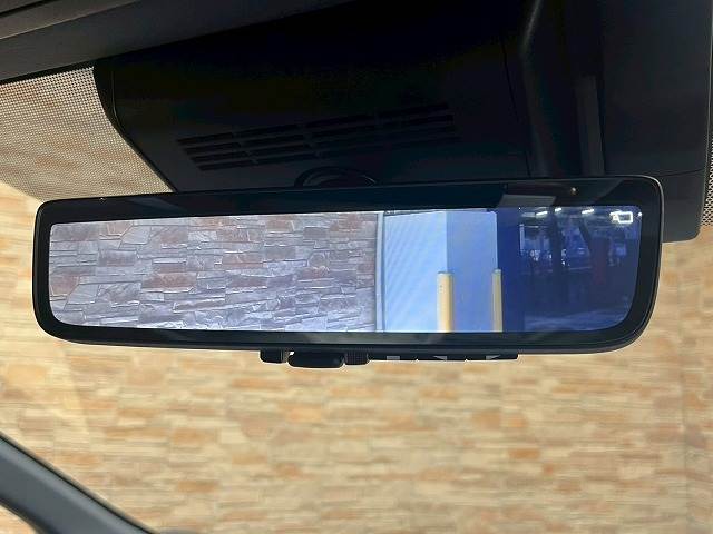 トヨタ アルファードハイブリッドの画像11