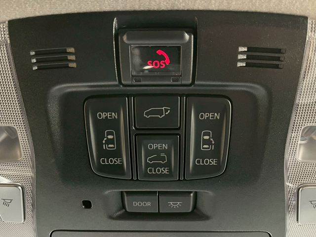 トヨタ アルファードハイブリッドの画像13