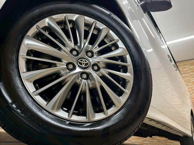 トヨタ アルファードハイブリッドの画像19