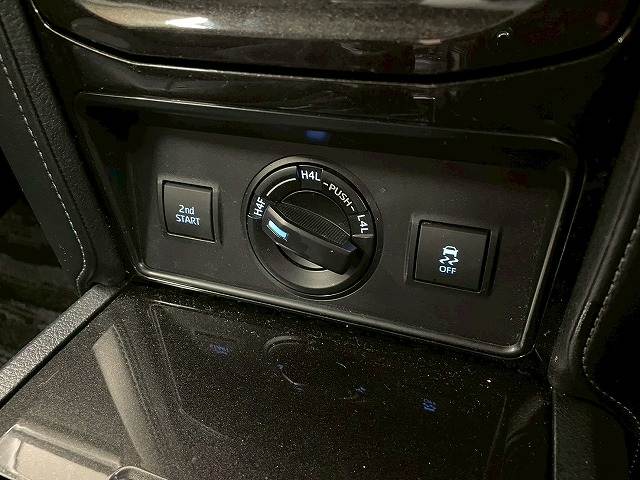 トヨタ ランドクルーザープラドの画像8