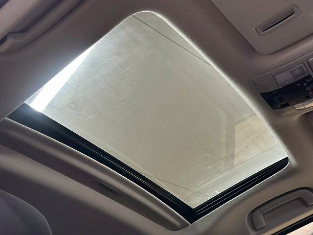 トヨタ ランドクルーザープラドの画像8