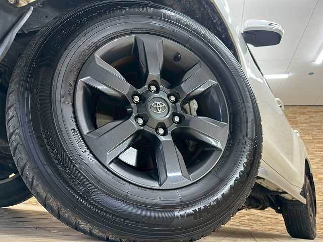 トヨタ ランドクルーザープラドの画像19