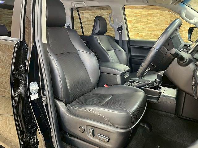 ランドクルーザープラドTX“Lパッケージ” 内装他