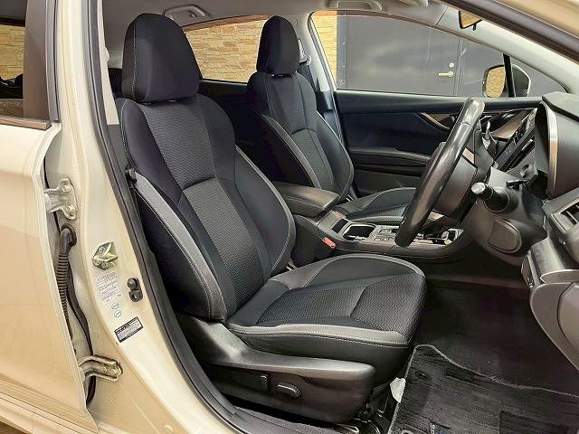 インプレッサスポーツ2.0i-S EyeSight 内装他