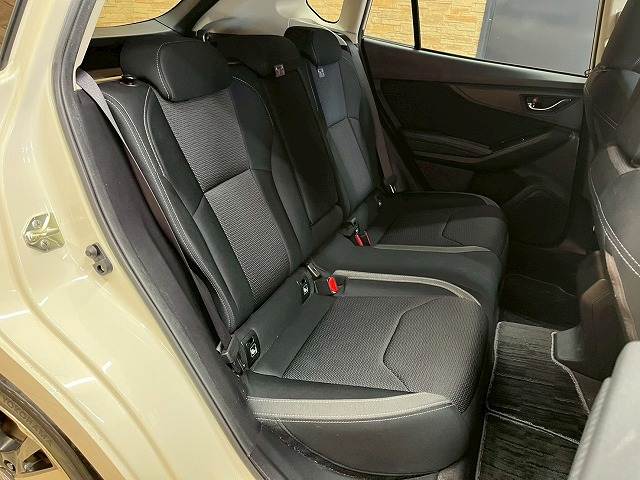 インプレッサスポーツ2.0i-S EyeSight 内装他