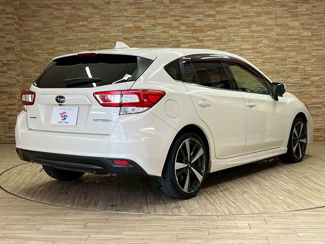 スバル インプレッサスポーツの画像16