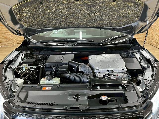 三菱 エクリプスクロスPHEVの画像18