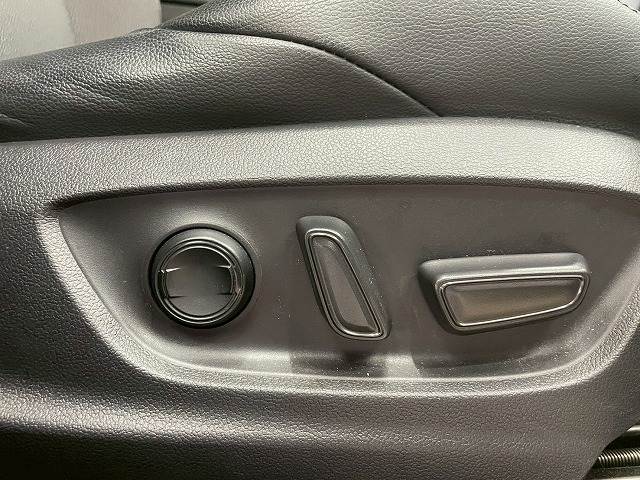 トヨタ&nbsp;カローラクロスの画像7