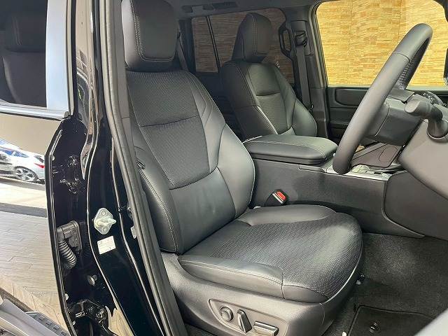 ランドクルーザー250VX 内装他