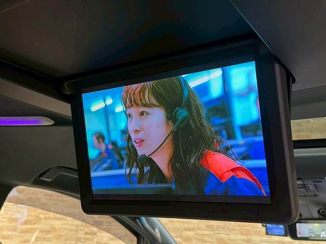 トヨタ アルファードハイブリッドの画像8