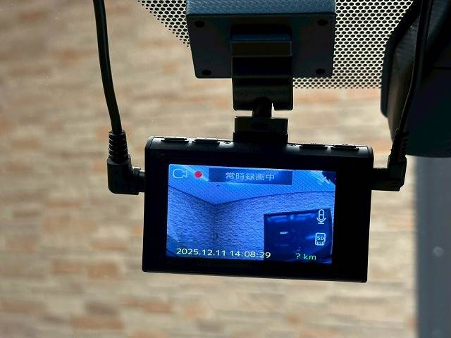 トヨタ アルファードハイブリッドの画像10