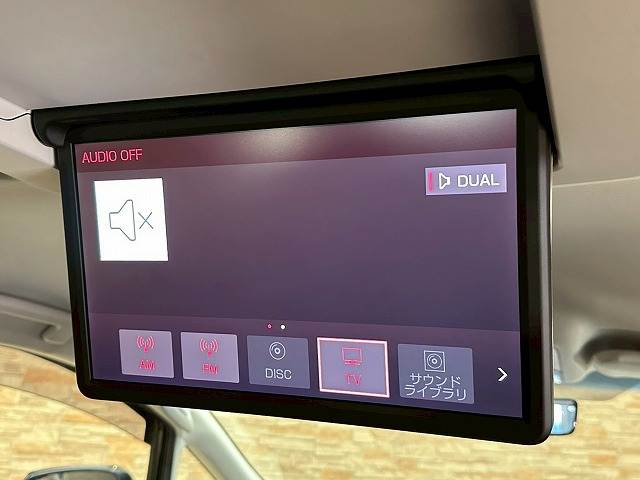 トヨタ アルファードの画像7