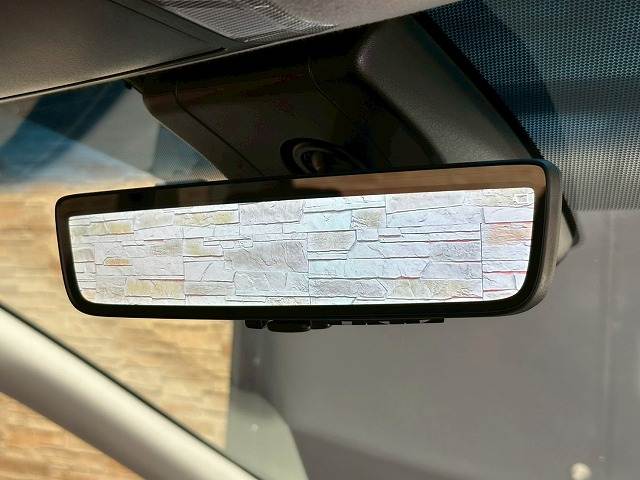 トヨタ アルファードの画像11