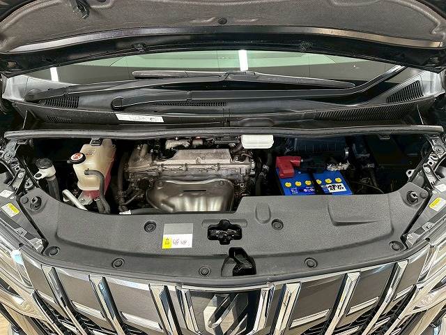 トヨタ アルファードの画像18