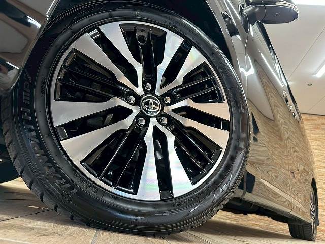 トヨタ アルファードの画像19