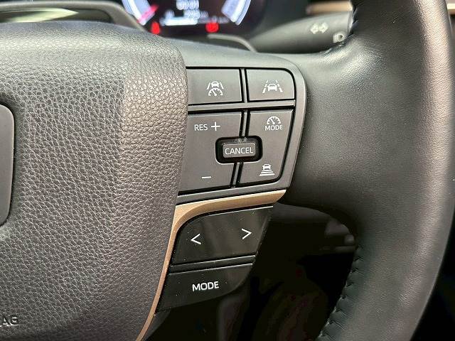 トヨタ クラウンクロスオーバーの画像12