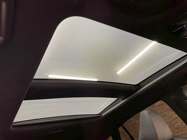 トヨタ ハリアーハイブリッドの画像12