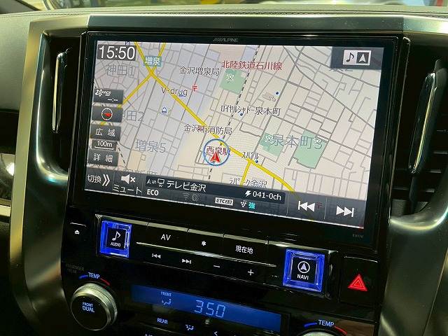 トヨタ&nbsp;アルファードの画像3