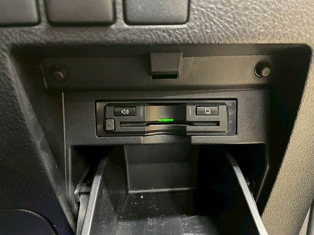 トヨタ&nbsp;アルファードの画像10