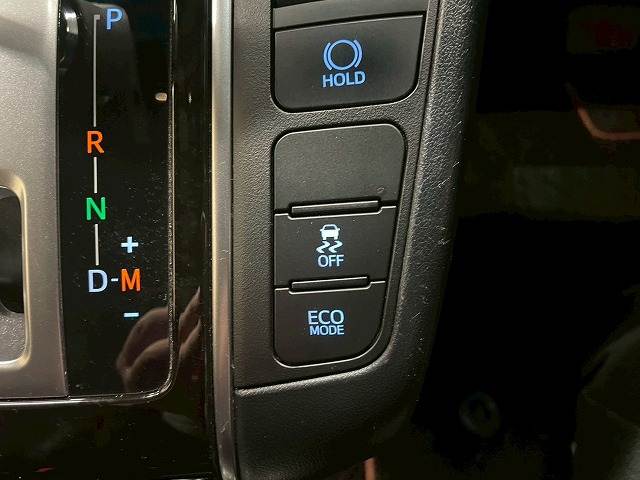 トヨタ&nbsp;アルファードの画像12