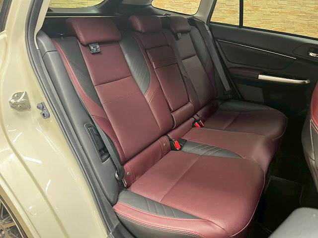 スバル&nbsp;レヴォーグの画像6