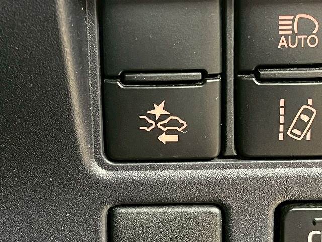 トヨタ ヴォクシーの画像11