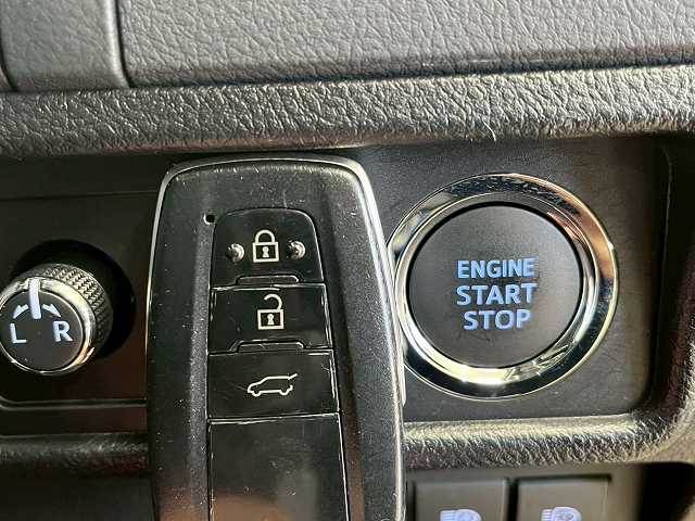 トヨタ&nbsp;ランドクルーザープラドの画像12