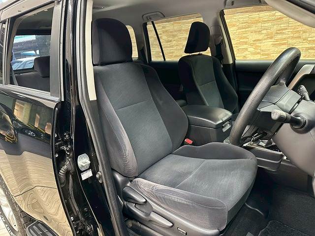 ランドクルーザープラドTX 内装他