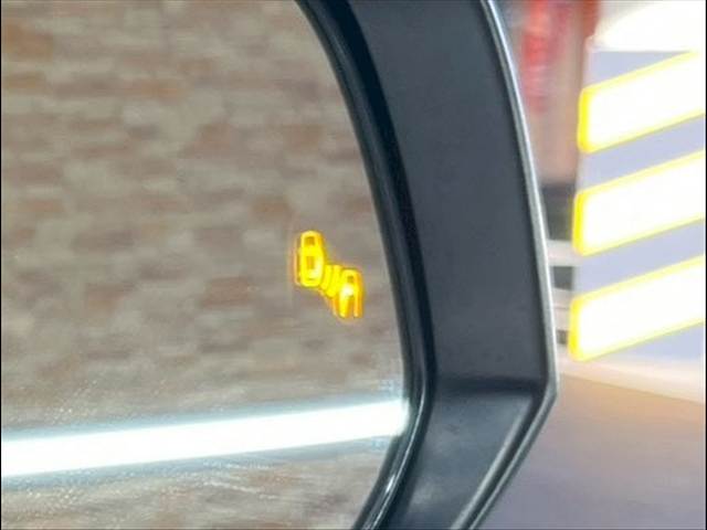 トヨタ ハリアーハイブリッドの画像12