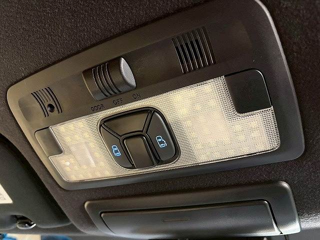 トヨタ&nbsp;エスティマの画像11