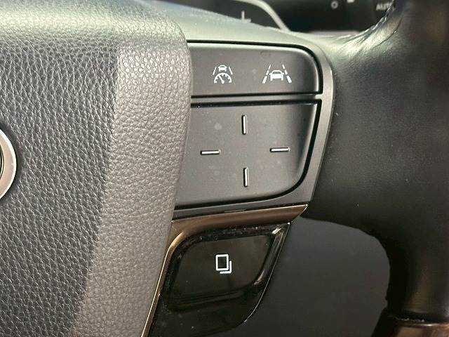 トヨタ&nbsp;ヴェルファイアハイブリッドの画像8