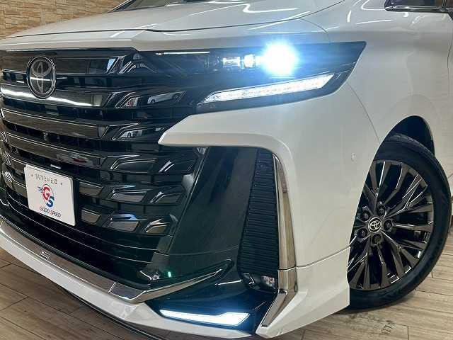 トヨタ&nbsp;ヴェルファイアハイブリッドの画像12