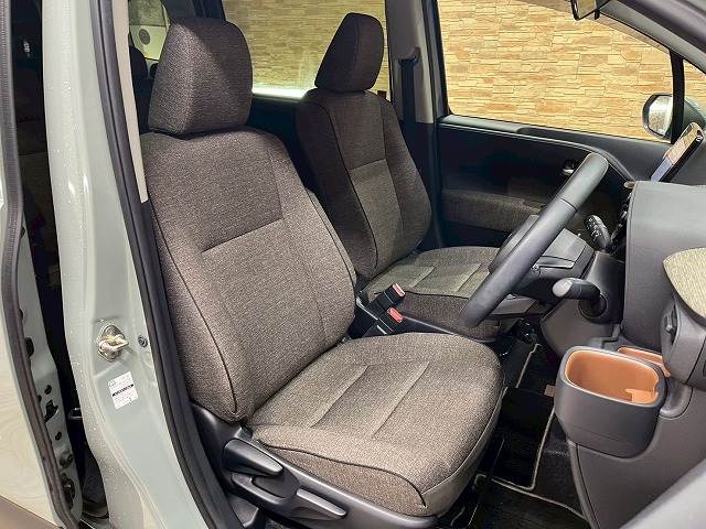 トヨタ シエンタハイブリッドの画像5