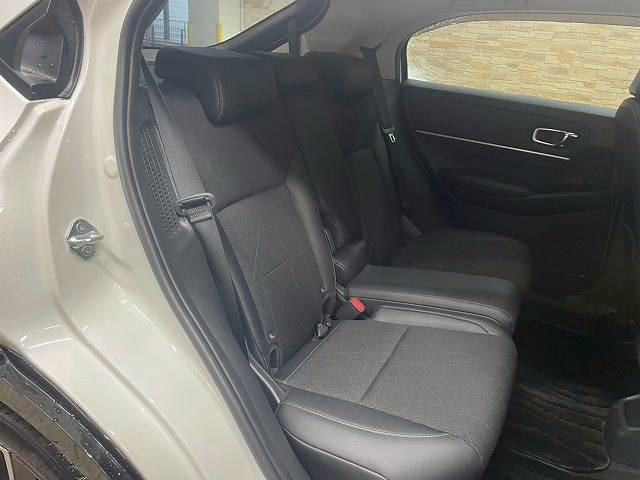 ホンダ&nbsp;ヴェゼルハイブリッドの画像6