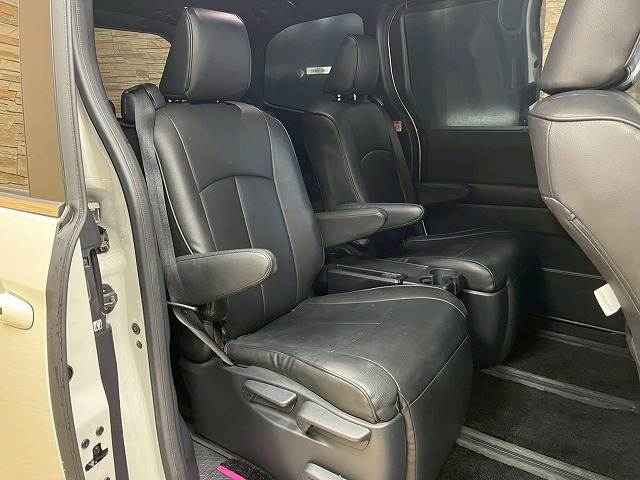 トヨタ&nbsp;ヴォクシーの画像6