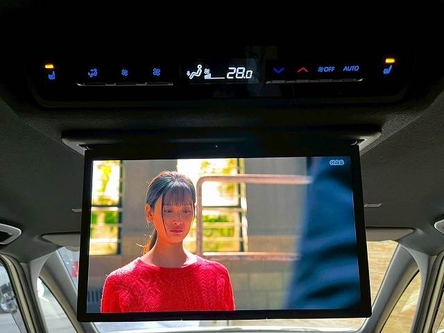 トヨタ&nbsp;ヴォクシーの画像8