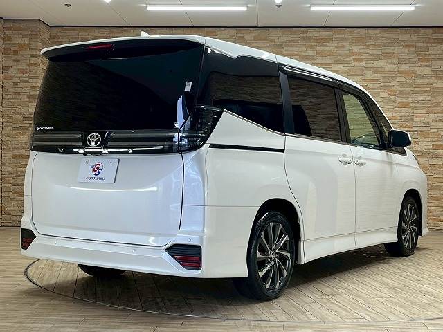 トヨタ&nbsp;ヴォクシーの画像16