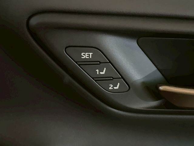 トヨタ&nbsp;クラウンスポーツの画像12