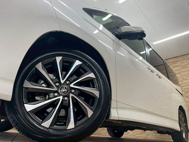 トヨタ&nbsp;ヴォクシーの画像19