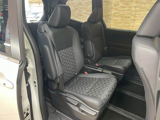 ヴォクシーS-Z 内装他