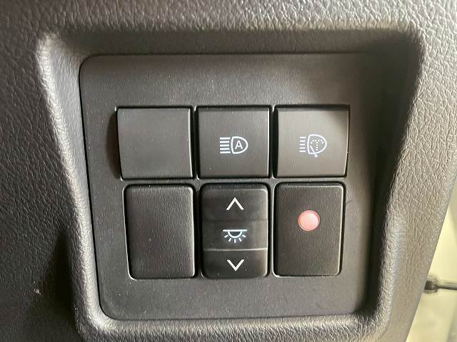 トヨタ&nbsp;ランドクルーザープラドの画像12