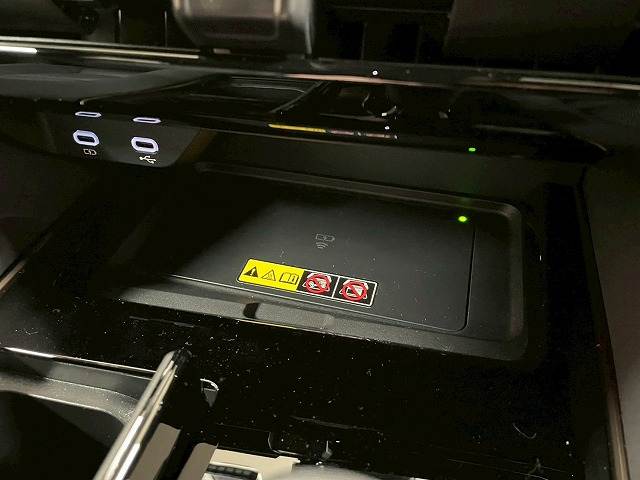 トヨタ&nbsp;ヴェルファイアハイブリッドの画像9