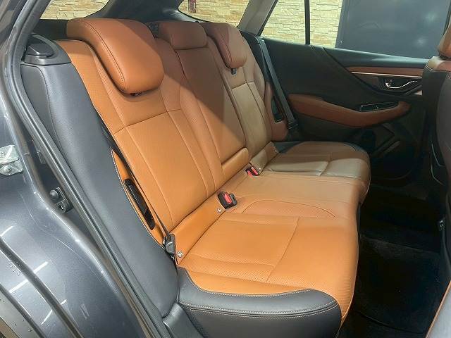 スバル レガシィアウトバックの画像6