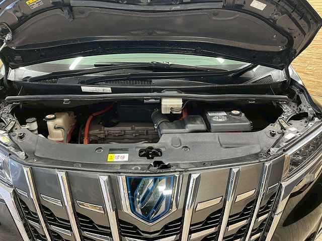 トヨタ&nbsp;アルファードハイブリッドの画像18